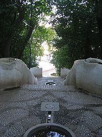 Escaleras de agua en el Generalife, La Alahambra, Granada, Andalucía, España