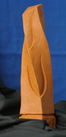 Obelisco Fi, obra del escultor Ibo Bonilla